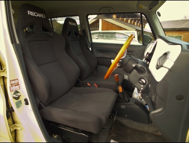 SUZUKI�@�n�X���[�@MR31S�@�Ɂ@RECARO�i���J���j�@SR-7F�@KK100�@BK�@����