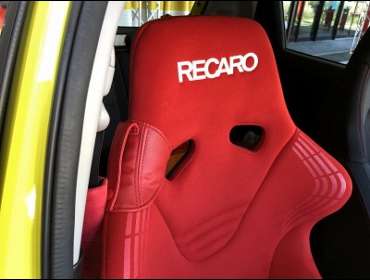 SUZUKI�@�X�C�t�g�X�|�[�c�@ZC33S�i2018�N�j�@�Ɂ@RECARO�i���J���j�@RS-GS�@RED�@����