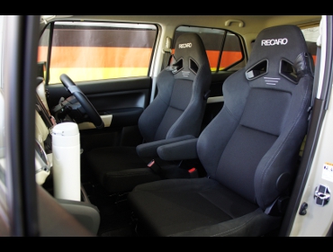 SUZUKI�@�N���X�r�[MZ�@MN71S�i2019�N�j�@�Ɂ@REACRO�i���J���j�@SR-7F�@GK100�@BK/BK�@�V�[�g�q�[�^�[�t���@�~���E�@����