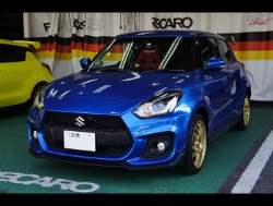 SUZUKI�@�X�C�t�g�X�|�[�c�@ZC33S�i2018�N�j�@�Ɂ@RECARO�i���J���j�@RS-GS�@RED�@�V�[�g�q�[�^�[�t���@����