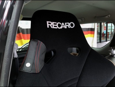 SUZUKI�@�W���j�[�@JB23�@10�^�@�Ɂ@RECARO�i���J���j�@RS-GE�@�V�[�g�q�[�^�[�t���@����