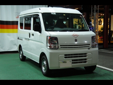 SUZUKI�@�G�u���B�@DA17V�i2019�N�j�@�Ɂ@RECARO�i���J���j�@SR-7F�@GK100�@BK/BL�@A/R�@����