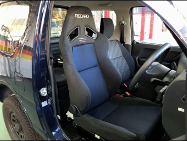 SUZUKI�@�W���j�[�@JB23�@10�^�@�Ɂ@RECARO�i���J���j�@SR-7F�@GK100�@BK/BL�@����