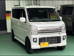 SUZUKI�@�G�u���B���S���@DA17W�i2019�N�j�@�Ɂ@RECARO�i���J���j�@SR-7�@GU100H�@BK�@�V�[�g�q�[�^�[�t���@����