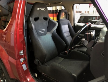 SUZUKI�@�W���j�[�@�V�G���@JB43W�@�Ɂ@RECARO�i���J���j�@SR-6�@GK100S�@BK/SIL�@����