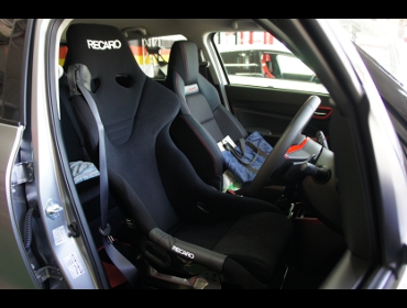 SUZUKI�@�X�C�t�g�X�|�[�c�@ZC33�@�Ɂ@RECARO�i���J���j�@RS-GE�@����