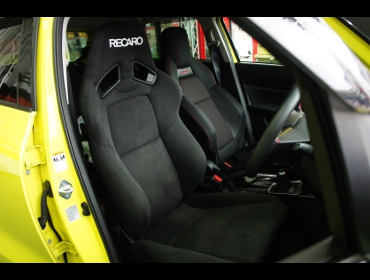 SUZUKI�@�X�C�t�g�X�|�[�c�@ZC33S�i2019�N�j�@�Ɂ@RECARO�i���J���j�@SR-7F�@KK100�@BK�@�V�[�g�q�[�^�[�t���@����