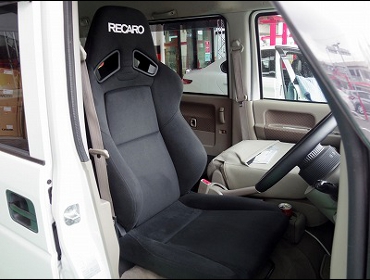 SUZUKI�@�G�u���B�@DA64V�@�Ɂ@RECARO�i���J���j�@SR-7F�@KK100�@BK�@����
