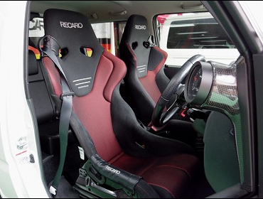 SUZUKI�@�W���j�[�@JB23W�i2015�N6���j�@�Ɂ@RECARO�i���J���j�@RS-G�@GK�@BK/RED�@�V�[�g�q�[�^�[�t���@���@SR-6�@GK100S�@BK/RED�@�V�[�g�q�[�^�[�t���@����