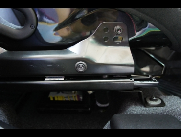 SUZUKI�@�X�C�t�g�X�|�[�c�@ZC33S�i2018�N8���j�@�Ɂ@RECARO�i���J���j�@RS-G�@GK�@BK/SIL