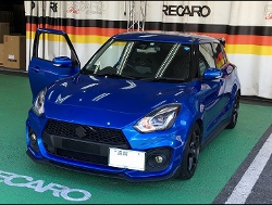 SUZUKI�@�X�C�t�g�X�|�[�c�@ZC33S�i2018�N�j�@�Ɂ@RECARO�i���J���j�@SR-7�@GK100H�@BK/SIL�@����