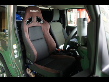 SUZUKI�@�W���j�[�@JB64�@�Ɂ@RECARO�i���J���j�@SR-7F�@GU100H�@�u���E���@�V�[�g�q�[�^�[�t���@�A�[�����X�g�t���@����