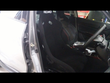 SUZUKI�@�X�C�t�g�X�|�[�c�@ZC33S�@�Ɂ@RECARO�i���J���j�@SP-G�|�[���|�W�V�����@����