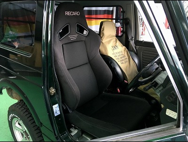 SUZUKI�@�W���j�[�@JA11�i1995�N�j�@�Ɂ@RECARO�i���J���j�@SR-7F�@GK100�@BK/BK�@����