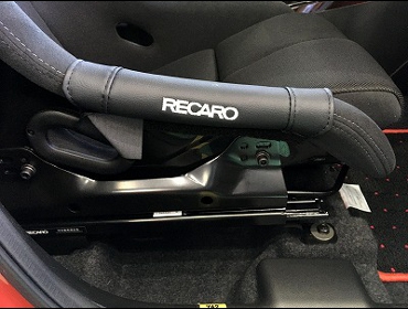 SUZUKI�@�X�C�t�g�X�|�[�c�@ZC33S�i2020�N3���j�@�Ɂ@RECARO�i���J���j�@RS-G�@GK�@BK/BK�@����