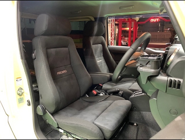 SUZUKI�@�W���j�[�V�G���@JB74�@�Ɂ@RECARO�i���J���j�@�G���S���hMV�@BK�@�V�[�g�q�[�^�[�t���@�A�[�����X�g�t���@�~���E�@����