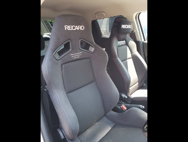 SUZUKI�@�X�C�t�g�X�|�[�c�@ZC33S�i2020�N�j�@�Ɂ@RECARO�i���J���j�@SR-7�@GK100�@BK�@�V�[�g�q�[�^�[�t���@����