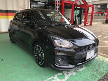 SUZUKI�@�X�C�t�g�X�|�[�c�@ZC33S�@�Ɂ@RECARO�i���J���j�@SR-7F�@GK100�@BK/RED�@�A�[�����X�g�t���A�V�[�g�q�[�^�[�t���@����