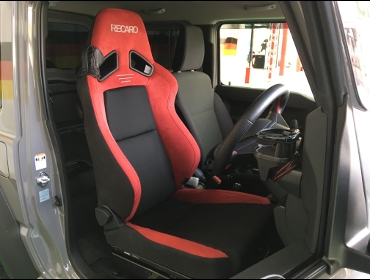 SUZUKI�@�W���j�[�V�G���@JB74W�i2020�N�j�@�Ɂ@RECARO�i���J���j�@SR-7F�@GU100H�@RED�@�V�[�g�q�[�^�[�t���@�����@