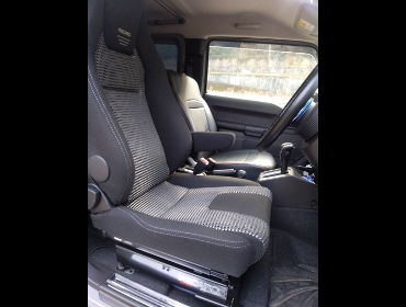 SUZUKI�@�W���j�[�@JB64�i2019�N�j�@�Ɂ@RECARO�i���J���j�@LX-F�@IN110�@BK�@A/R�^�C�v�@����