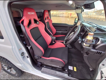 SUZUKI�@�W���j�[�@JB64�@�Ɂ@RECARO�i���J���j�@SR-7�@GU100H�@RED�@���@SR-7F�@GU100H�@RED�@����