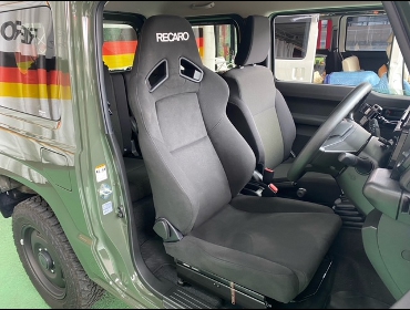 SUZUKI�@�W���j�[�@JB64�i2019�N�j�@�Ɂ@RECARO�i���J���j�@SR-7F�@KK100�@BK�@�V�[�g�q�[�^�[�t���@����