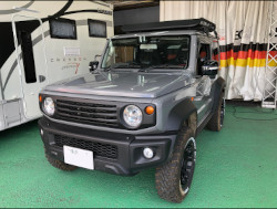 SUZUKI�@�W���j�[�V�G���@JB74�@�Ɂ@RECARO�i���J���j�@�Ɂ@SR-7F�@GK100�@BK/RED�@���ʃV���[�g���H�@�V�[�g�q�[�^�[�t���@����