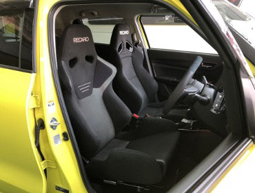 SUZUKI�@�X�C�t�g�X�|�[�c�@ZC33S�i2021�N�j�@�Ɂ@RECARO�i���J���j�@SR-6�@GK100S�@�V�[�g�q�[�^�[�t���@����