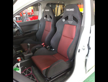 SUZUKI�@�A���g���[�N�X�@HA36S�@�Ɂ@RECARO�i���J���j�@SR-7�@GK100�@BK/RED�@�V�[�g�q�[�^�[�t���@���@SR-7�@GK100�@BK/RED�@����