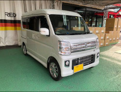 SUZUKI�@�G�u���B���S���@DA17W�i2022�N�j�@�Ɂ@RECARO�i���J���j�@SR-7F�@KK100�@BK�@�V�[�g�q�[�^�[�t���@�A�[�����X�g�t���@����