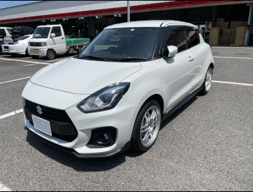 SUZUKI�@�X�C�t�g�X�|�[�c�@ZC33S�i2022�N�j�@�Ɂ@RECARO�i���J���j�@SR-7F�@GU100H�@RED�@�V�[�g�q�[�^�[�t���@�~���E�@����