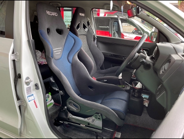 SUZUKI�@�A���g���[�N�X�@HA36S�i2016�N�j�@�Ɂ@RECARO�i���J���j�@RS-G�@GK�@BK/�u���[�@����