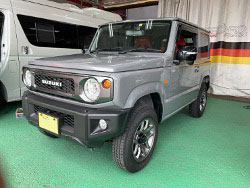 SUZUKI�@�W���j�[�@JB64W�i2022�N�j�@�Ɂ@RECARO�i���J���j�@SR-7�@GU100H�@RED�@���@SR-7F�@GU100H�@RED�@����