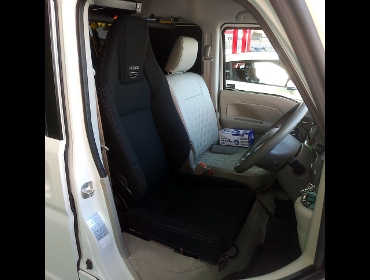 SUZUKI�@�G�u���B���S���@DA17W�i2021�N�j�@�Ɂ@RECARO�i���J���j�@LX-F�@TR�@NN�@BK�@����