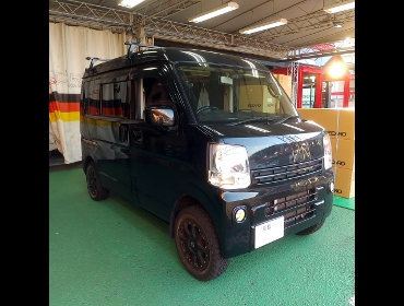 SUZUKI�@�G�u���B�@DA17V�i2020�N�j�@�Ɂ@RECARO�i���J���j�@SR-7F�@GU100�@�u���E���@�`/�q�^�C�v�@����