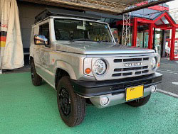 SUZUKI�@�W���j�[�@JB64W�i2018�N�j�@�Ɂ@RECARO�i���J���j�@SR-7�@GK100�@BK/BK�@�V�[�g�q�[�^�[�t���@����