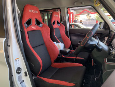 SUZUKI�@�\���I�@MA37S�i2022�N�j�@�Ɂ@RECARO�i���J���j�@SR-7F�@GU100H�@RED�@A/R�^�C�v�@�~���E�@����