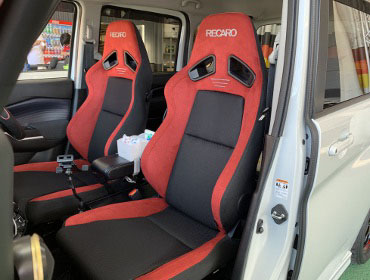 SUZUKI�@�\���I�@MA37S�i2022�N�j�@�Ɂ@RECARO�i���J���j�@SR-7F�@GU100H�@RED�@A/R�^�C�v�@�~���E�@����