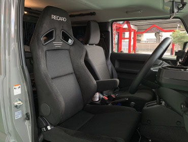 SUZUKI�@�W���j�[�@JB64�i2021�N�j�@�Ɂ@RECARO�i���J���j�@SR-7F�@GU100H�@BK�@����
