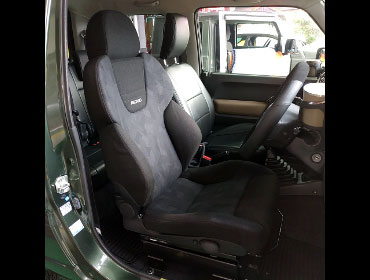 SUZUKI�@�W���j�[�@JB23W�i2016�N�j�@�Ɂ@RECARO�i���J���j�@�X�^�C��JC351�@����