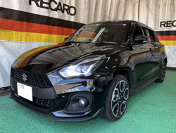 SUZUKI�@�X�C�t�g�X�|�[�c�@ZC33�i2023�N�j�@�Ɂ@RECARO�i���J���j�@SR-7�@GU100H�@BK�@�V�[�g�q�[�^�[�t���@����