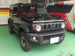 SUZUKI�@�W���j�[�V�G���@�i�a74�i2023�N�j�@�Ɂ@RECARO�i���J���j�@SR-7F�@KK100�@RED�@�~���E�@����