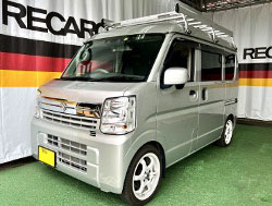 SUZUKI�@�G�u���B�@DA17V�i2022�N�j�@�Ɂ@RECARO�i���J���j�@SR-C BK�@BK/SIL�@AR�^�C�v�@����