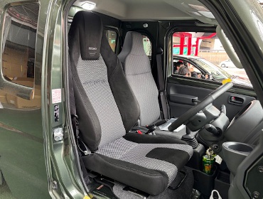 SUZUKI�@�X�[�p�[�L�����[�@DA16T�i2022�N�j�@�Ɂ@RECARO�i���J���j�@LX-F WU110 BK�@����