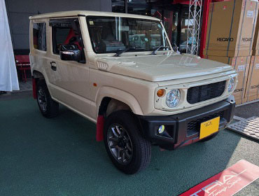 SUZUKI�@�W���j�[�@JB64W�i2018�N�j�@�Ɂ@RECARO�i���J���j�@SR-C�@UT100H�@RED�@�V�[�g�q�[�^�[�t���@����