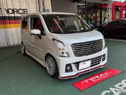 SUZUKI�@���S��R�X�e�B���O���[�@MH55S�i2019�N�j�@�Ɂ@RECARO�i���J���j�@SR-S�@UT100�@RED�@�~���E�@����