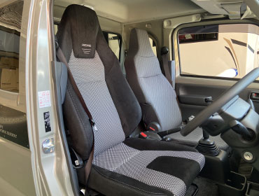 SUZUKI�@�X�[�p�[�L�����[�@3BD-DA16T�i2025�N�j�@�Ɂ@RECARO�i���J���j�@LX-F�@WU110H�@BK�@�V�[�g�q�[�^�[�t���@����