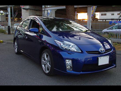 TOYOTA�@�v���E�X�@ZVW30