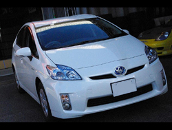 TOYOTA�@�v���E�X�@ZVW30