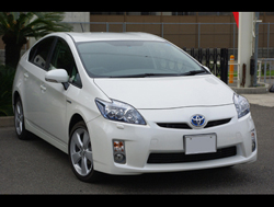 TOYOTA�@�v���E�X�@ZVW30